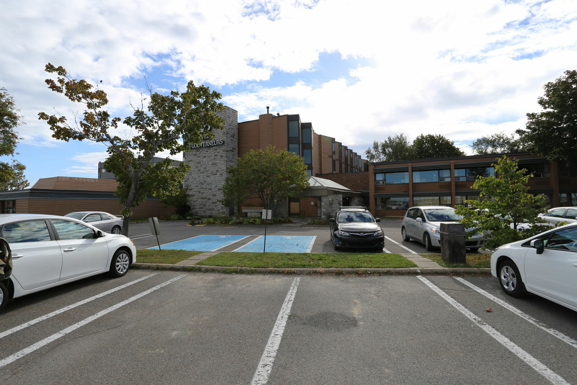 Hotels Gouverneur Rimouski Exterior foto