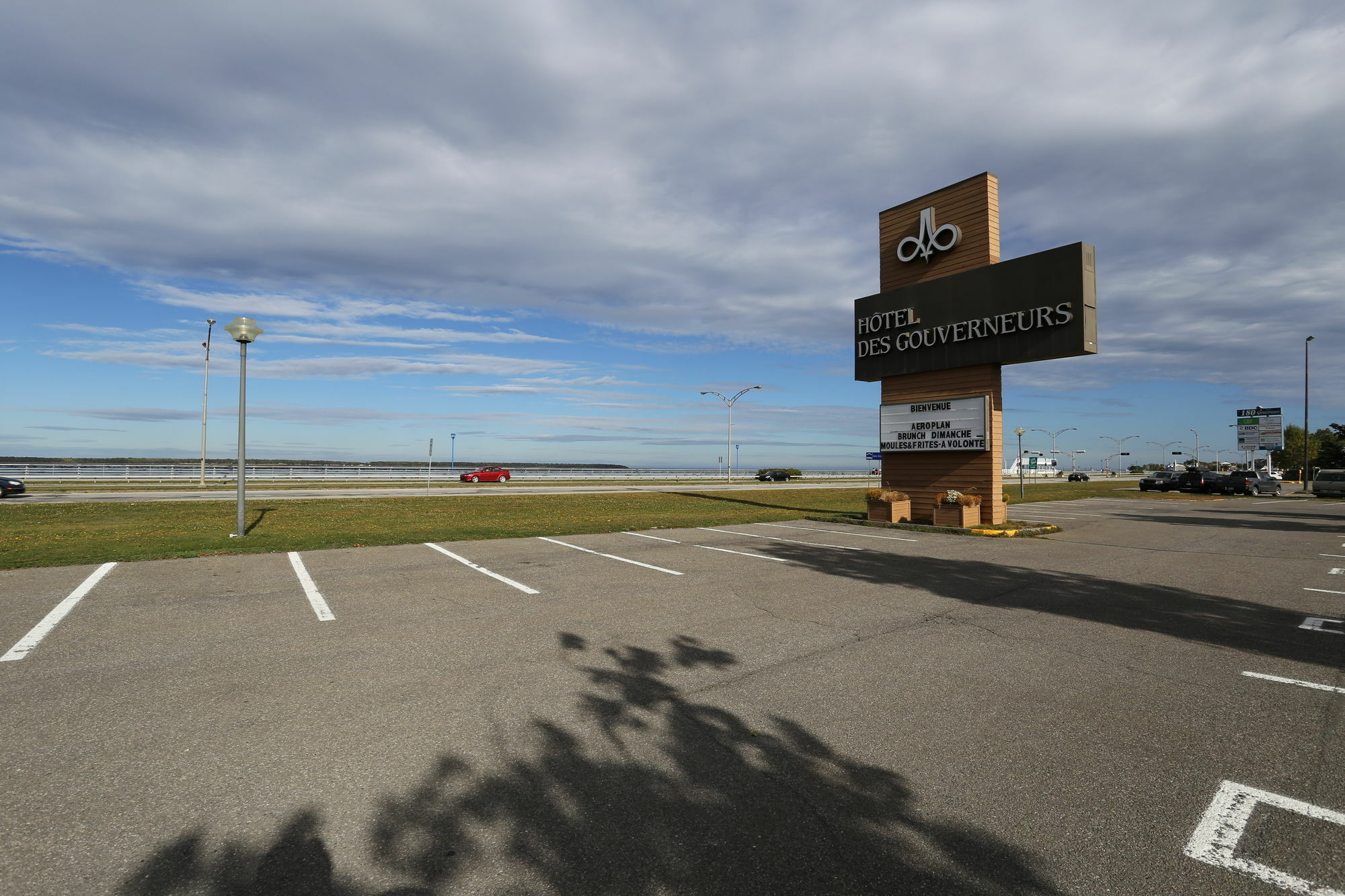 Hotels Gouverneur Rimouski Exterior foto